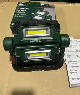 Luz de trabajo LED Parkside PBBK 4 B1