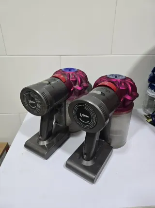 2 Aspiradoras Dyson