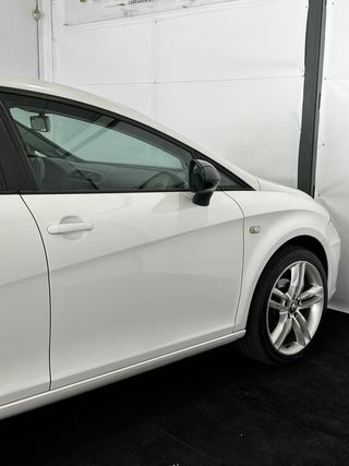 SEAT Leon 2010 ¡Perfectisimo estado + llanta 18”!
