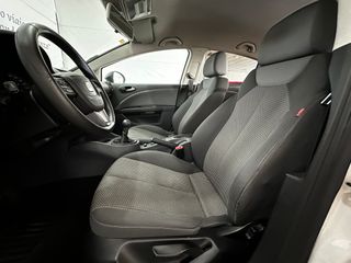 SEAT Leon 2010 ¡Perfectisimo estado + llanta 18”!