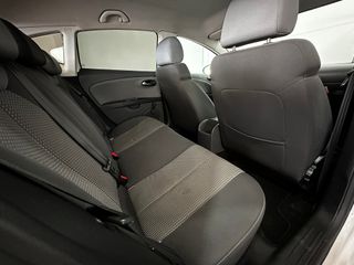 SEAT Leon 2010 ¡Perfectisimo estado + llanta 18”!