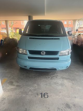 Volkswagen Transporter 1998   2.4