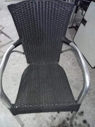 Sillas de terraza ratán y metal