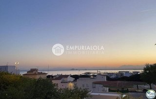 Piso en venta en Port Esportiu - Puig Rom - Canyelles en Roses