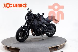 YAMAHA XSR 900
