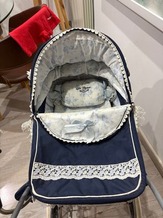 Carrito de muñecas clásico azul