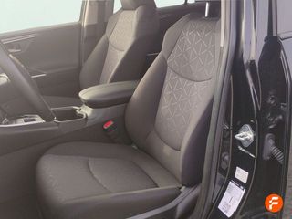 Toyota Rav4 2.5l 220H Advance