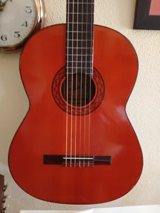 Guitarra Clásica Modelo Estrella..no envío