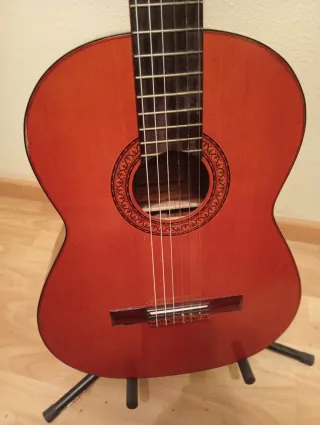 Guitarra Clásica Modelo Estrella..no envío