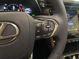 LEXUS LBX 1.5 136HP HEV ELEGANT PLUS 136 5P