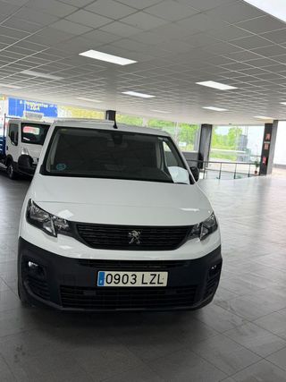 Peugeot Partner Premium Standard 600kg BlueHDi 73kW