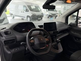 Peugeot Partner Premium Standard 600kg BlueHDi 73kW