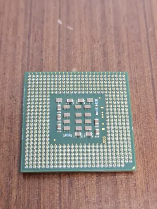 Procesador Intel Pentium 4 3.00GHz