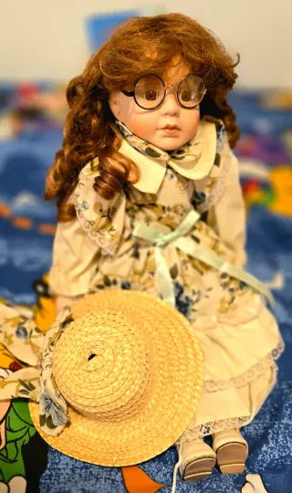 Muñeca Antigua Porcelana Vestido Floral