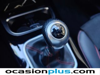 Mercedes-Benz Clase A 180 100 kW (136 CV)