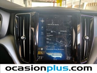 Volvo XC60 D4 Momentum Auto 140 kW (190 CV)