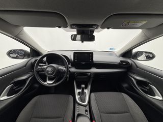 Toyota Yaris 1.5 120H Business Plus
