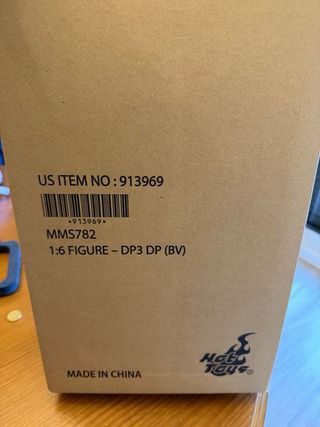 Hot Toys Deadpool MMS782 battling version