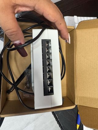 Controlador de agua XKO 383-12/24V