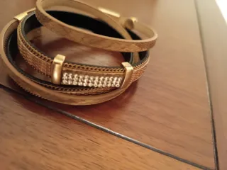 Bracciale donna beige e oro