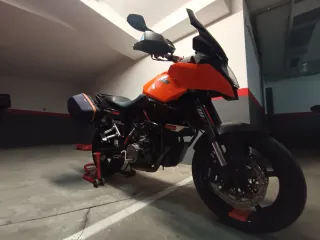 KTM 990 SMT - Moto Supermotard