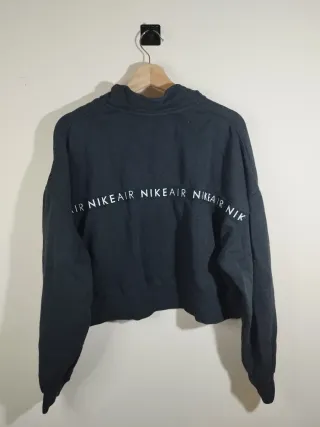 Nike Air cropped negra media cremallera XXL