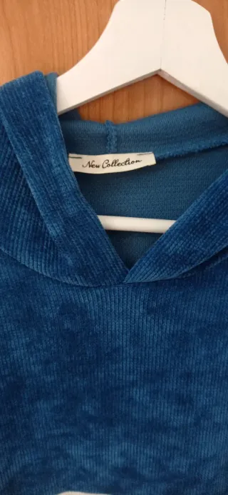 Conjunto deportivo mujer azul y blanco