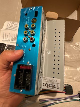 Reproductor Multimedia Coche. Modelo 7024