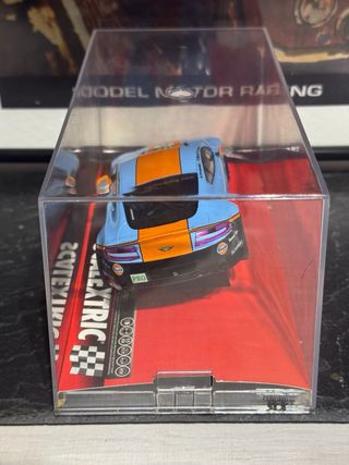 Scalextric Aston Martin DBR9 GULF
