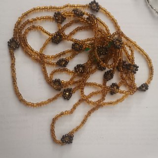 Collane con perline color oro e argento
