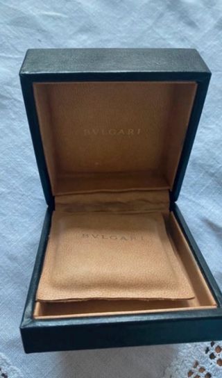 Scatola porta gioiello Bulgari nera in pelle