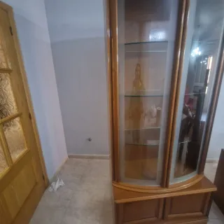 Mueble de salón de madera