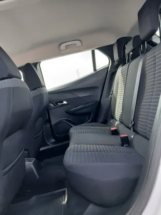 Peugeot 2008 2021