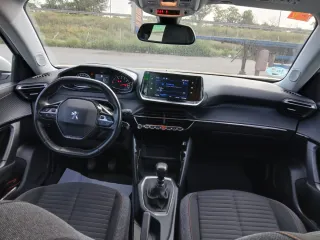 Peugeot 2008 2021