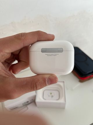 Auriculares inalámbricos blancos