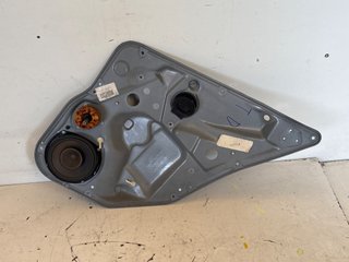 ELEVALUNAS TRASERO DERECHO SEAT CORDOBA BERLINA (6L2) REFERENCE 1.9 SDI