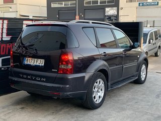 SsangYong Rexton 270xdi 164 cv limited 180.000 kms