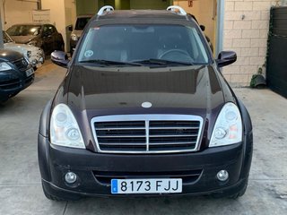 SsangYong Rexton 270xdi 164 cv limited 180.000 kms