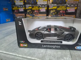 Burago Lamborghini Sesto Elemento 1:24