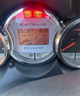 Peugeot Satelis 300 Scooter Negro