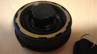 Tapon deposi Gasolina SEAT 124 / LADA 2101 + Llave