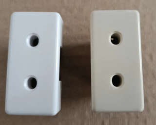 5 Enchufes estrechos Simon 27