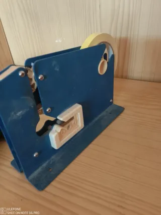 Máquina precintadora de bolsas