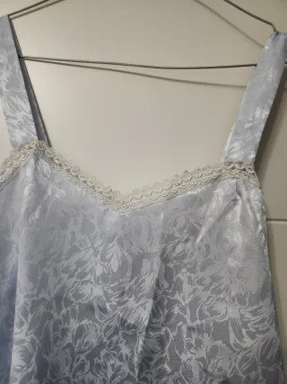 Salto de cama vintage azul