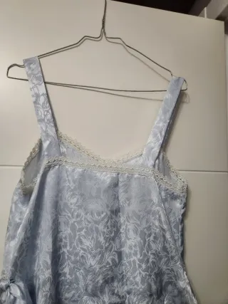 Salto de cama vintage azul