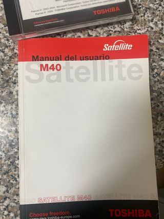 Portátil Toshiba Satellite M40 Bateria y maletín