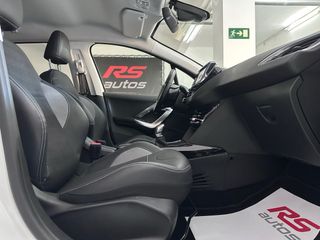 Peugeot 2008 2019 HDI 100cv “Único dueño”