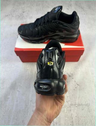 Nike Air Max TN Plus Negras Talla 38