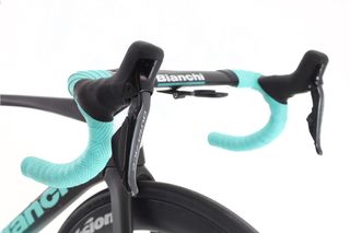 Bicicleta Bianchi Specialissima Arkea Team Di2 12V t.48 Reacondicionada