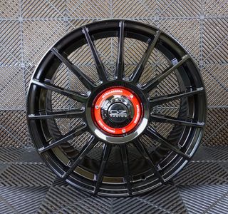Llantas OZ Racing supeturismo